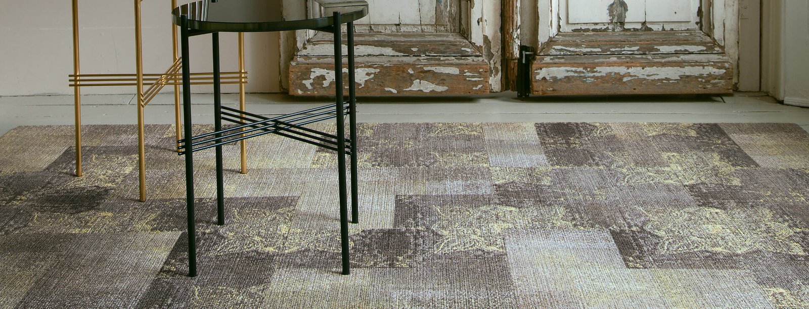 Carpet tiles made from recycled materials